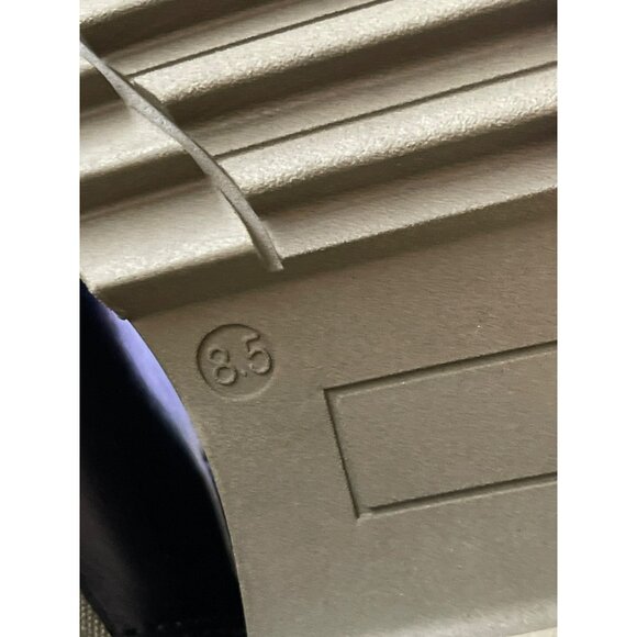 Vince Camuto Chunky Block Heel Gum Sole Combat Chelsea Ankle Boots Sz 8.5 NEW - Picture 6 of 8